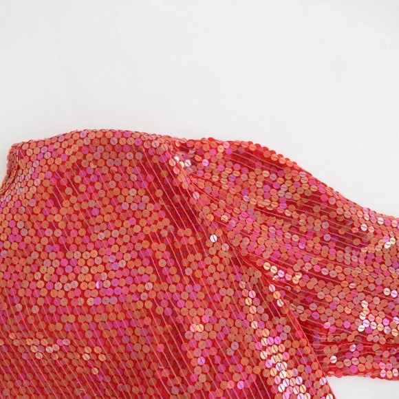 Lord  & Taylor Red Sequin Long Sleeve 100% Silk Shirt with Shoulder Pads Small - Picture 9 of 14